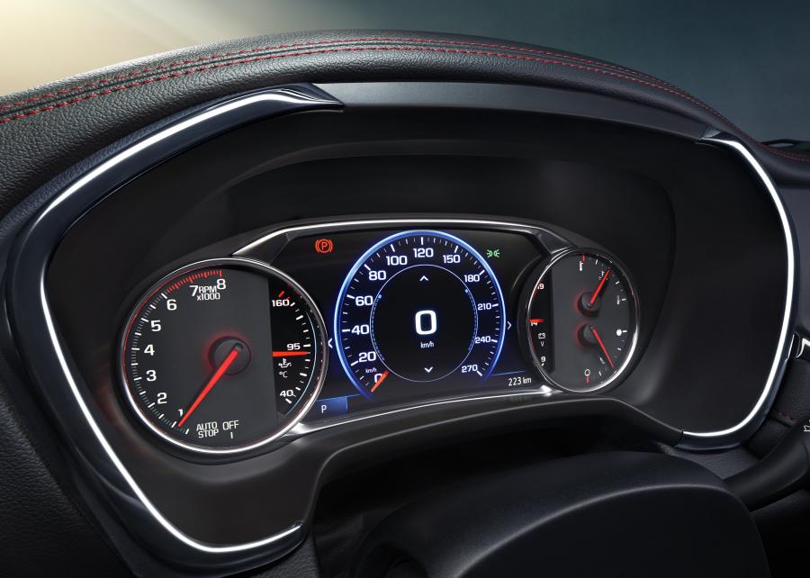 Панель приборов Chevrolet Blazer RS 2019 года  (CN) (фото 3 из 10)